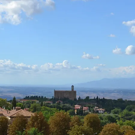 דירה With 2 Bedrooms In Volterra, With Wonderful Mountain View, P