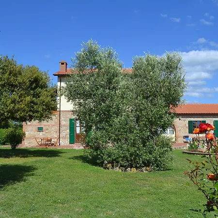 With 2 Bedrooms In Volterra, With Wonderful Mountain View, P דירה וולטרה