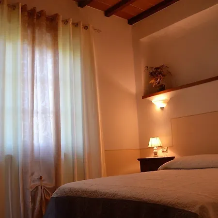 דירה With 2 Bedrooms In Volterra, With Wonderful Mountain View, P וולטרה