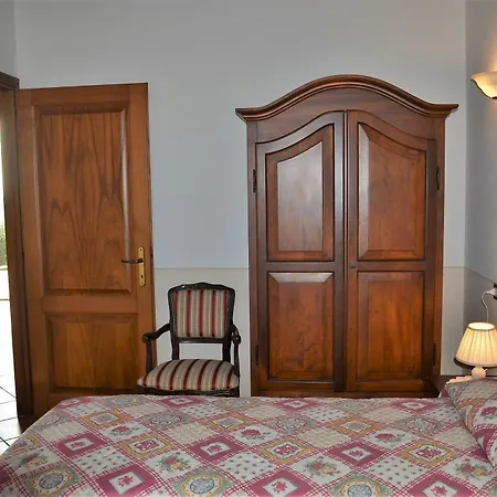 With 2 Bedrooms In Volterra, With Wonderful Mountain View, P דירה וולטרה